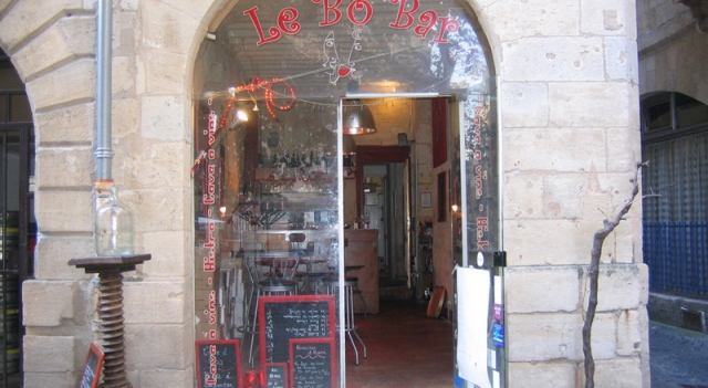 bo_bar_facade_1_t.800.jpg