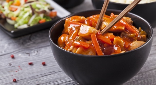 poulet-sauce-aigre-douce-Fotolia.com.jpg