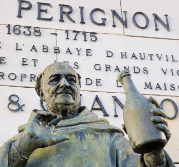 statue de Don Perignon, Epernay, France.