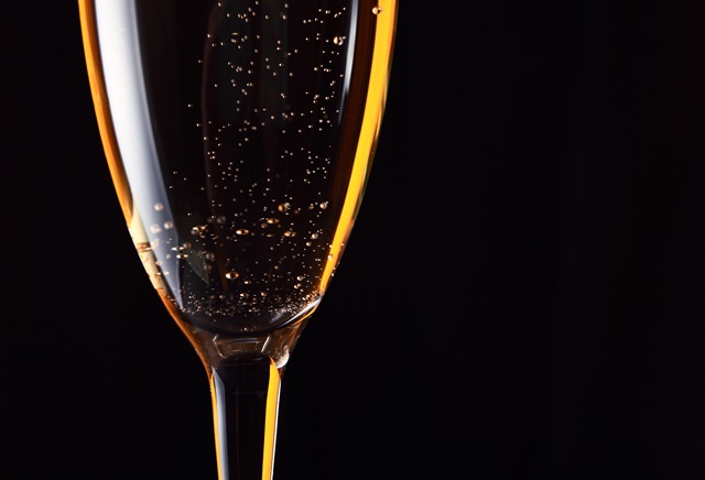Les-fines-bulles-du-champagne-Fotolia.com.jpg Les fines bulles du champagne