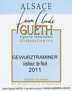 Un nez bien ouvert, florilège de mirabelle, d'abricot et d'ananas. La rose et les épices s'ajoutent à cette palette dans une bouche tout en rondeur et en fruit, équilibrée par ce qu'il faut de fraîcheur. Peu de longueur, mais du charme. (Sucres résiduels : 37 g/l.)