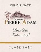 Un pinot blanc facile, finement fruité, ample, sans lourdeur grâce à une bonne trame acide, marqué en finale par des arômes de fruits secs légèrement grillés. Un vin sec et tout-terrain, à servir de l'apéritif au fromage (si ce dernier n'est pas trop affiné).