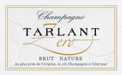 La maison présente cette année le nouveau millésime de sa cuvée de prestige. Comme à l'accoutumée, ce champagne or aux légers reflets verts est composé uniquement de chardonnay de la Côte des Blancs. Il reste également fidèle à son profil, brillant par sa finesse et son élégance. Au nez, des senteurs fraîches de menthol, de fruits exotiques et d'ananas, puis des notes vanillées, grillées et noisettées. Tout aussi harmonieux et subtil, le palais suit une ligne droite, tout en fraîcheur. En finale, les agrumes frais et confits s'allient à une touche fumée. Une rare richesse aromatique et une structure remarquable, qui laisse présager une belle garde.