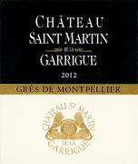 Diogène est le nom du dernier cheval du grand-père du vigneron. La cerise à l'eau-de-vie, la garrigue, le cade, le poivre blanc, c'est par un nez méridional à souhait que débute la dégustation. Après une attaque franche, elle se poursuit sur le même tempo solaire dans un palais chaleureux et vineux, soutenu par des tanins soyeux. Tout indiqué pour une viande en sauce.