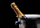 Bouteille de champagne dans son seau