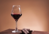 vin doux naturel rouge et chocolat