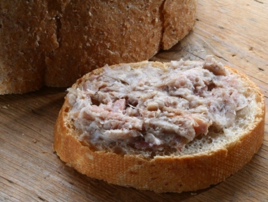 Accords mets & vins - Rillettes de porc sur tranche de pain