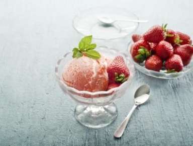 Accords mets & vins - Crème glacée à la fraise